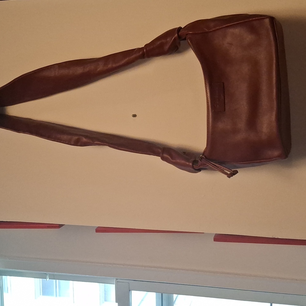 Cotelac Womens Leather Bag With 2 Zippers For 2 Compartments